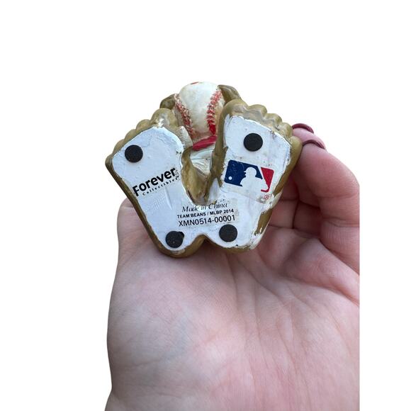 Phillies player / Mummy Figure / Baseball / MLB/ Halloween / Philadelphia / EUC - Picture 3 of 3